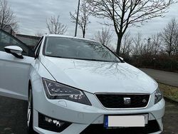 Weiß Gebraucht 2016 Seat Leon ST FR Kombi | 10.600 € (Guter Preis)