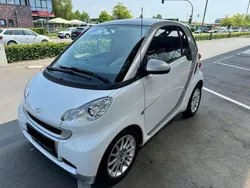 Weiß Gebraucht 2011 Smart ForTwo Coupé Kleinwagen | 5.900 € (Fairer Preis)