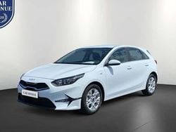 Weiß Neu 2025 Kia Ceed Vision Limousine | 21.990 € (Guter Preis)