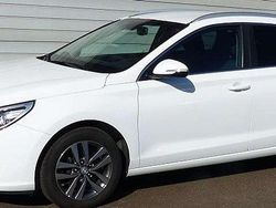 Weiß Gebraucht 2017 Hyundai i30 Kombi | 13.900 € (Teuer)