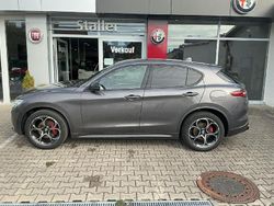 Grau Gebraucht 2022 Alfa Romeo Stelvio Veloce SUV | 38.990 € (Etwas zu teuer)