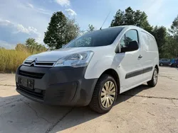 Weiß Gebraucht 2015 Citroën Berlingo Business Class Van / Kleinbus | 6.899 € (Fairer Preis)