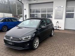 Schwarz Gebraucht 2017 VW Golf Sportsvan Highline Van / Kleinbus | 15.900 € (Fairer Preis)