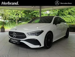 Unilack polarweiß Gebraucht 2024 Mercedes CLA180 AMG Limousine | 34.690 € (Fairer Preis)