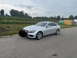 Silber Gebraucht 2017 Mercedes E200 Limousine | 19.500 € (Fairer Preis)