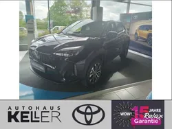 Schwarz Neu 2024 Toyota Yaris Cross Team SUV | 30.260 €