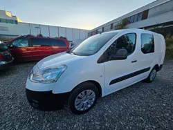 Weiß Gebraucht 2014 Citroën Berlingo Van / Kleinbus | 7.980 € (Etwas zu teuer)