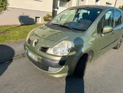 Grün Gebraucht 2008 Renault Modus Van / Kleinbus | 2.000 €