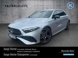 Lack hightechsilber Gebraucht 2024 Mercedes A200 AMG Limousine | 34.790 € (Etwas zu teuer)