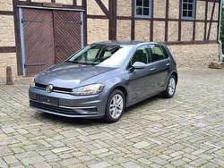 Grau Gebraucht 2017 VW Golf VII Comfortline Limousine | 17.900 € (Teuer)