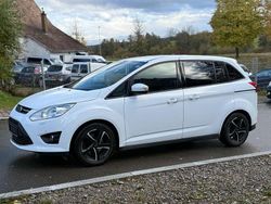 Weiß Gebraucht 2011 Ford Grand C-Max Van / Kleinbus | 3.390 € (Guter Preis)