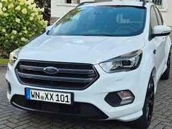 Weiß Gebraucht 2018 Ford Kuga ST-Line SUV | 15.600 € (Fairer Preis)