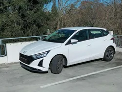 Weiß Gebraucht 2024 Hyundai i20 Turbo Limousine | 17.000 € (Fairer Preis)
