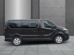 Metallic Gebraucht 2024 Nissan Primastar Tekna Van / Kleinbus | 37.130 €
