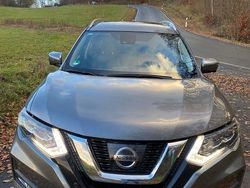 Grau Gebraucht 2018 Nissan X-Trail N-Connecta SUV | 14.999 € (Fairer Preis)
