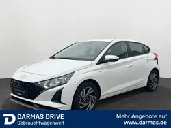 Atlas white Gebraucht 2024 Hyundai i20 Trend Kleinwagen | 17.990 € (Guter Preis)
