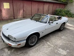 Weiß Gebraucht 1996 Jaguar XJS Cabrio | 22.222 €