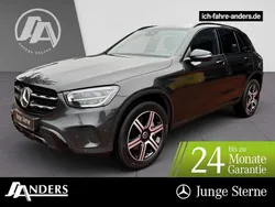 Grau Gebraucht 2021 Mercedes GLC300e Night SUV | 34.374 € (Fairer Preis)