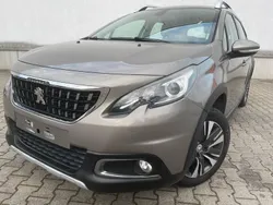 Grau Gebraucht 2017 Peugeot 2008 Allure SUV | 10.990 € (Fairer Preis)