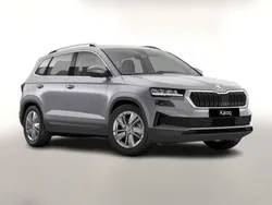 Brillantsilber metallic Neu 2025 Skoda Karoq Selection SUV | 32.960 € (Guter Preis)