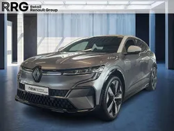 Grau Gebraucht 2023 Renault Mégane Limousine | 23.590 € (Guter Preis)