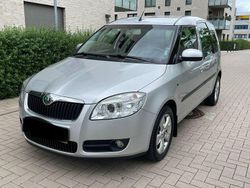 Silber Gebraucht 2007 Skoda Roomster Comfort Van / Kleinbus | 7.799 € (Teuer)