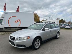 Silber Gebraucht 2008 Volvo V70 Kombi | 3.800 € (Guter Preis)