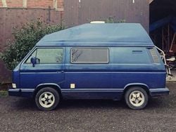Blau Gebraucht 1985 VW T3 Van | 7.000 €