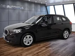 Schwarz Gebraucht 2021 BMW X1 Advantage SUV | 23.670 € (Guter Preis)