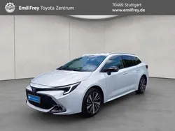 Dynamic grey metallic Neu 2025 Toyota Corolla Kombi | 33.990 €
