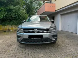 Grau Gebraucht 2021 VW Tiguan Allspace SUV | 32.850 € (Fairer Preis)