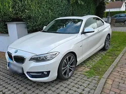 Weiß Gebraucht 2014 BMW 225 Sport Line Coupé | 17.900 € (Teuer)