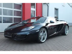 Blue metallic Gebraucht 2012 McLaren MP4-12C Coupé | 109.990 €