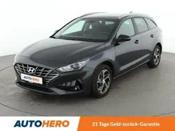 Grau Gebraucht 2022 Hyundai i30 Edition 30 Kombi | 18.170 € (Fairer Preis)
