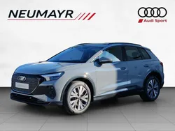 Grau Neu 2025 Audi Q4 e-tron S-Line SUV | 64.126 €