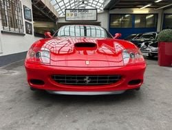 Rot Gebraucht 2005 Ferrari 575 | 184.000 €