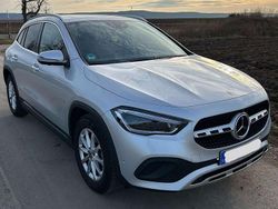 Silber Gebraucht 2021 Mercedes GLA180 Progressive SUV | 31.550 € (Fairer Preis)