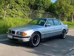 Silber Gebraucht 1995 BMW 740 Limousine | 9.990 €