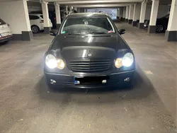 Schwarz Gebraucht 2005 Mercedes C230 Kombi | 2.000 € (Guter Preis)
