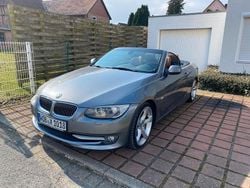 Grau Gebraucht 2011 BMW 330 Cabriolet Performance Cabrio | 14.999 € (Etwas zu teuer)