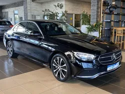 Schwarz Gebraucht 2020 Mercedes E300 Avantgarde Limousine | 33.000 € (Teuer)