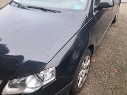 Schwarz Gebraucht 2006 VW Passat Kleinwagen | 1.400 € (Guter Preis)