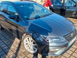 Grau Gebraucht 2019 Seat Leon 4Drive Kombi | 22.000 € (Etwas zu teuer)