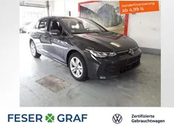 Uranograu Gebraucht 2024 VW Golf VIII Life Limousine | 24.440 € (Guter Preis)