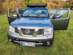 Grau Gebraucht 2005 Nissan Pathfinder SUV | 9.900 €