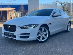 Yulong white Gebraucht 2016 Jaguar XE Prestige Limousine | 11.300 € (Fairer Preis)