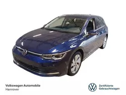 Atlantic blue metallic Gebraucht 2023 VW Golf VIII Style Limousine | 27.490 € (Fairer Preis)