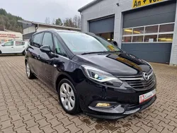 Onyx schwarz Gebraucht 2018 Opel Zafira Innovation Van / Kleinbus | 16.000 € (Fairer Preis)