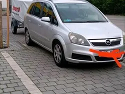 Silber Gebraucht 2005 Opel Zafira Van / Kleinbus | 600 € (Guter Preis)