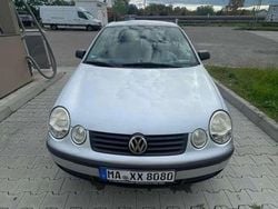 Silber Gebraucht 2004 VW Polo Basis Limousine | 1.200 € (Guter Preis)